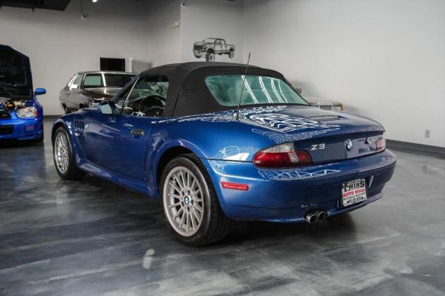 2002 BMW Z3 3.0i
