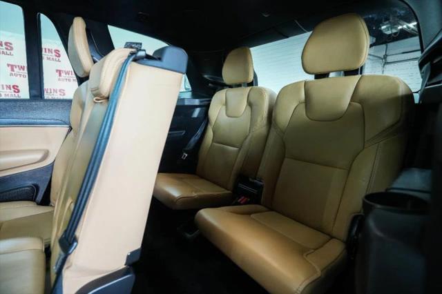 2022 Volvo XC90 Recharge T8 Inscription 7 Passenger