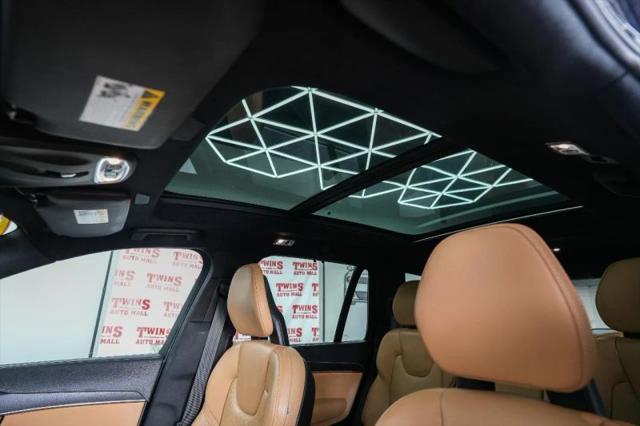 2022 Volvo XC90 Recharge T8 Inscription 7 Passenger