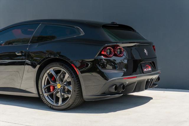 2019 Ferrari GTC4Lusso T