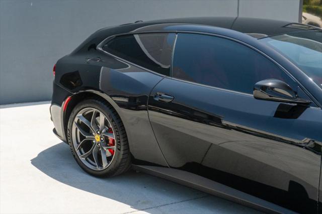 2019 Ferrari GTC4Lusso T
