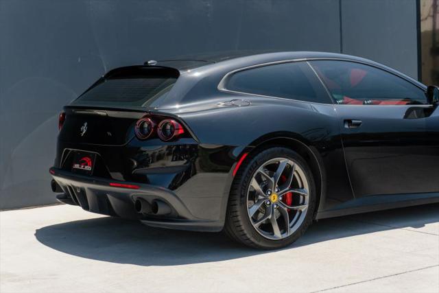 2019 Ferrari GTC4Lusso T