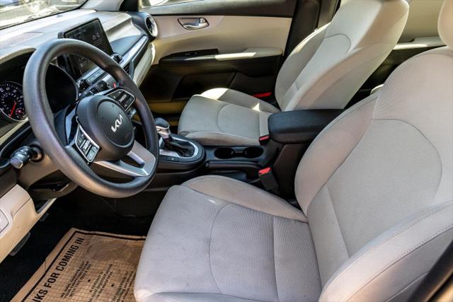 2023 Kia Forte LXS