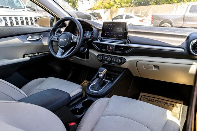 2023 Kia Forte LXS