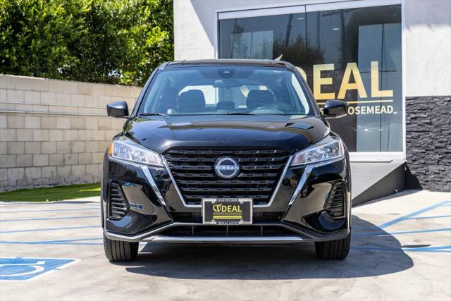 2023 Nissan Kicks S Xtronic CVT