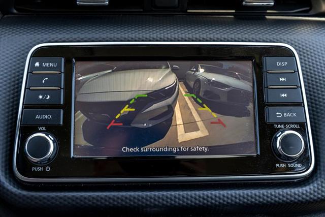 2023 Nissan Kicks S Xtronic CVT