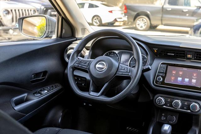 2023 Nissan Kicks S Xtronic CVT