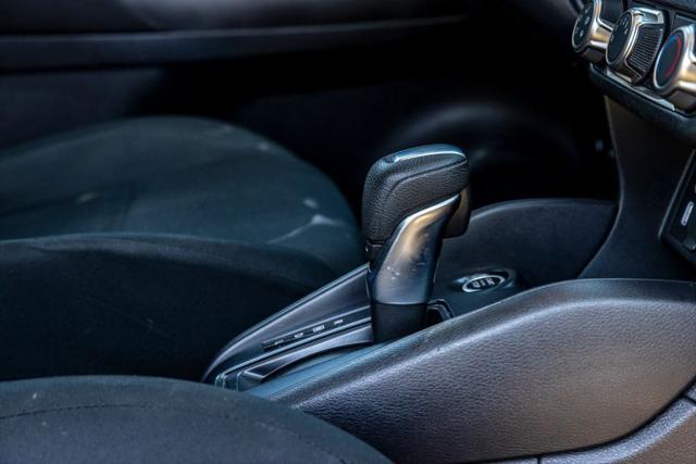 2023 Nissan Kicks S Xtronic CVT
