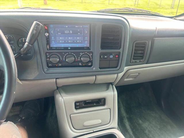 2001 Chevrolet Suburban LT