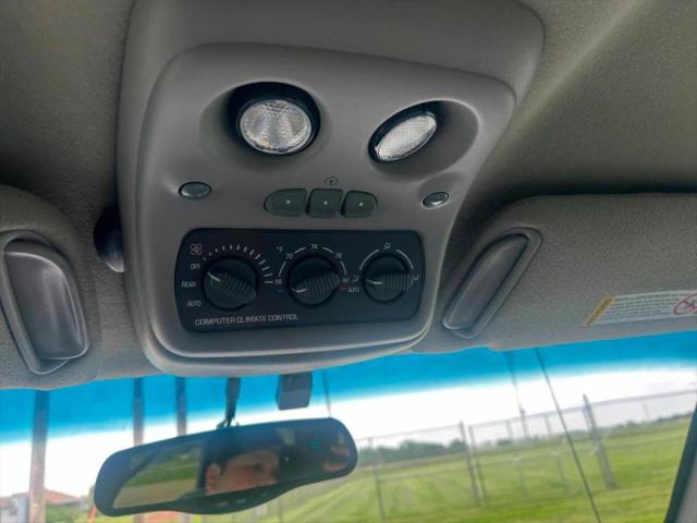 2001 Chevrolet Suburban LT