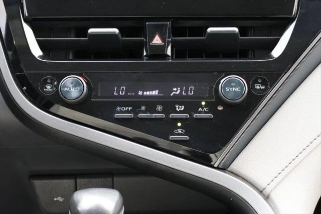 2022 Toyota Camry SE AWD