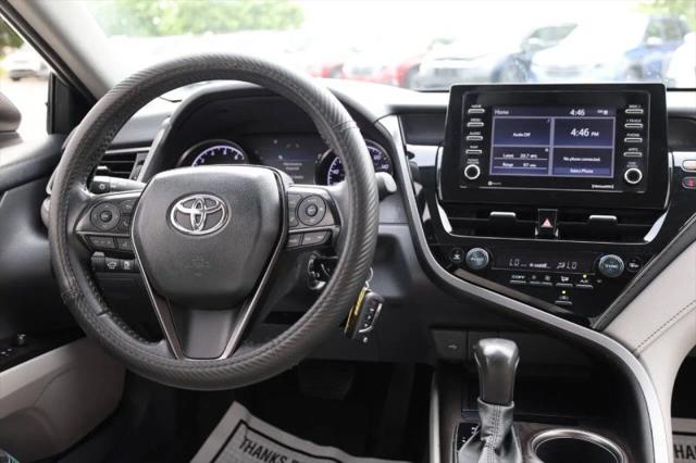 2022 Toyota Camry SE AWD