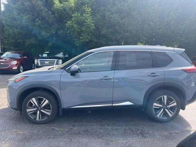 2022 Nissan Rogue Platinum FWD