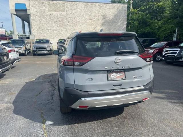 2022 Nissan Rogue Platinum FWD