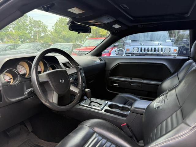 2010 Dodge Challenger SE