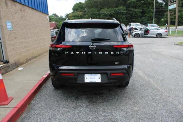 2023 Nissan Pathfinder SV FWD