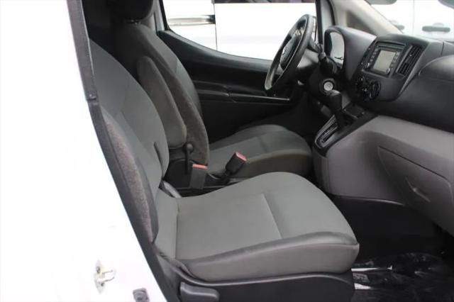 2017 Nissan NV200 SV