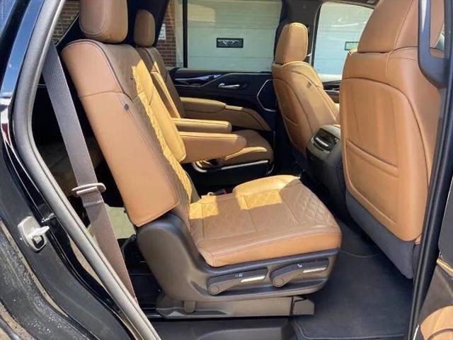 2023 Cadillac Escalade 2WD Sport