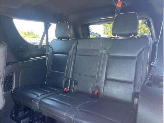 2023 Chevrolet Suburban 2WD Premier