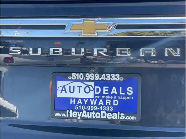 2023 Chevrolet Suburban 2WD Premier