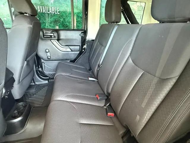 2016 Jeep Wrangler Unlimited Sport