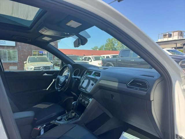 2020 Volkswagen Tiguan 2.0T SE R-Line Black