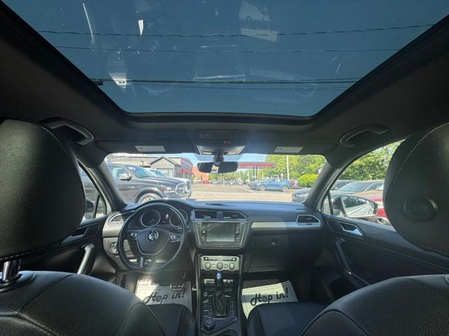 2020 Volkswagen Tiguan 2.0T SE R-Line Black