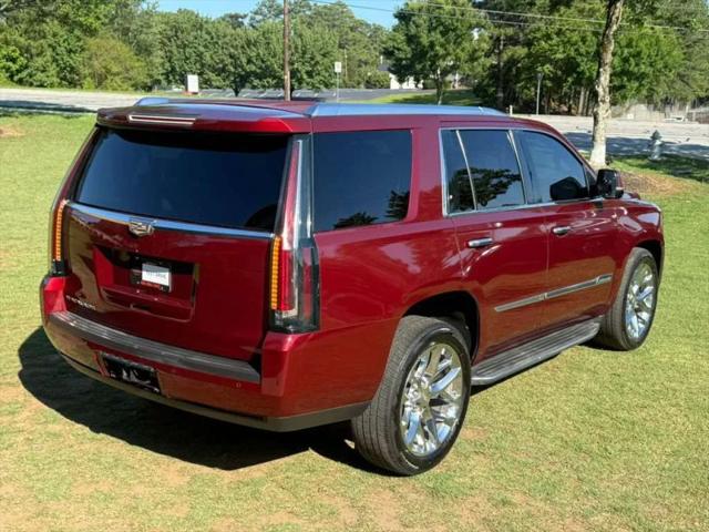 2016 Cadillac Escalade Luxury Collection