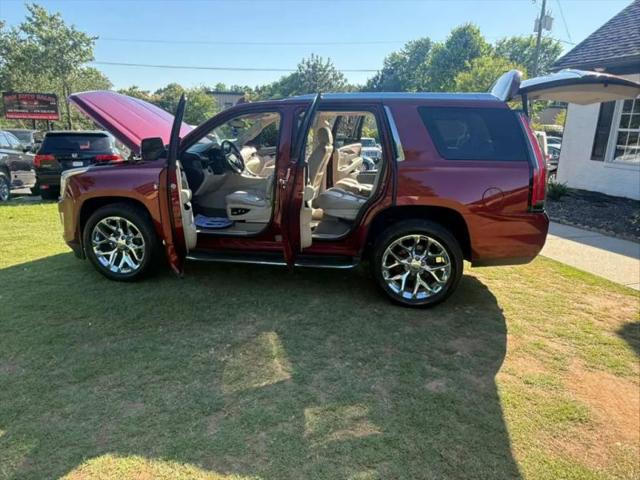2016 Cadillac Escalade Luxury Collection