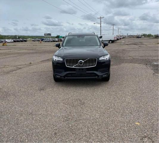 2020 Volvo XC90 T6 Momentum 7 Passenger