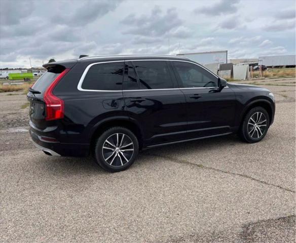 2020 Volvo XC90 T6 Momentum 7 Passenger