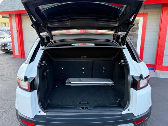2019 Land Rover Range Rover Evoque SE