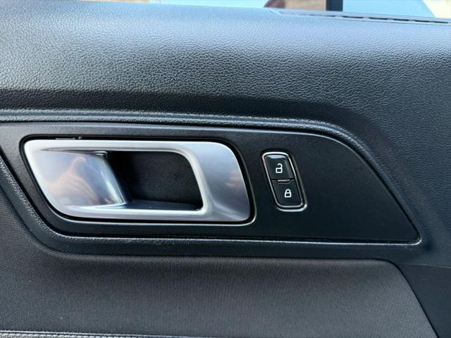 2021 Ford Mustang Base