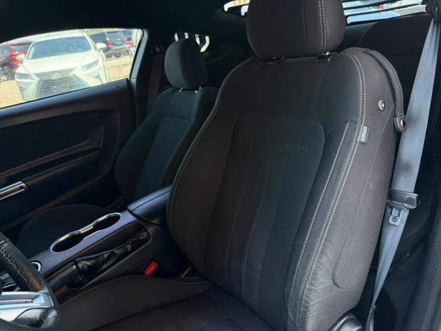 2021 Ford Mustang Base