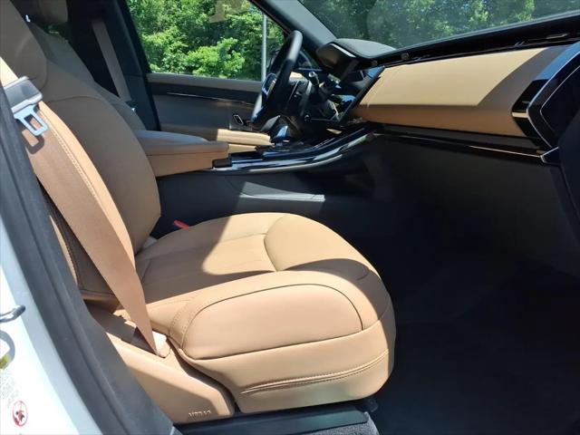 2026 Land Rover Range Rover Sport P360 SE