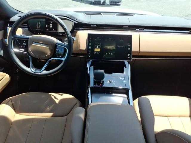 2026 Land Rover Range Rover Sport P360 SE