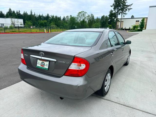 2004 Toyota Camry LE