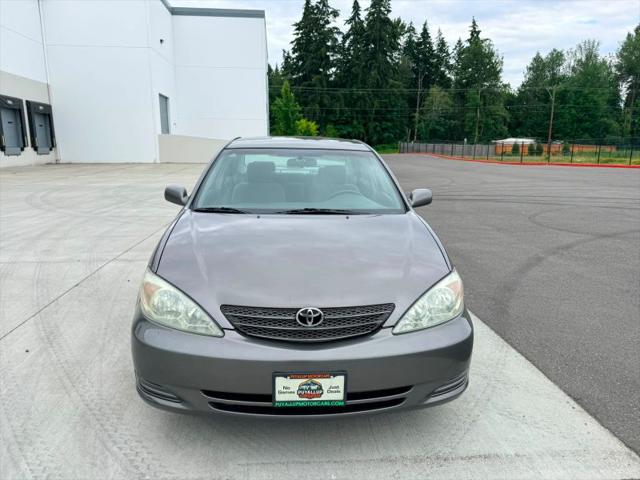 2004 Toyota Camry LE