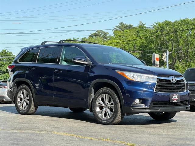 2016 Toyota Highlander LE Plus V6