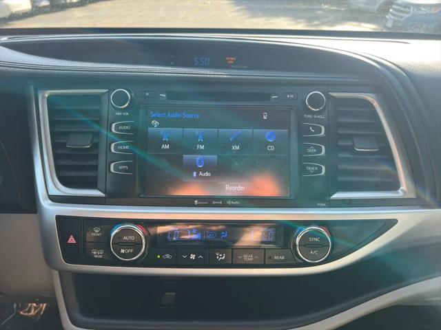 2016 Toyota Highlander LE Plus V6