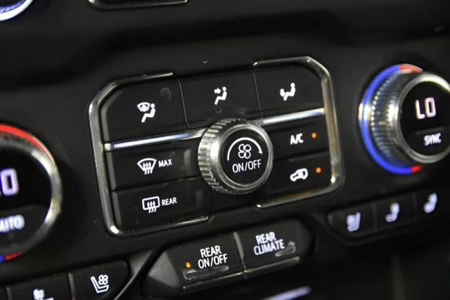 2021 GMC Yukon XL 2WD SLT