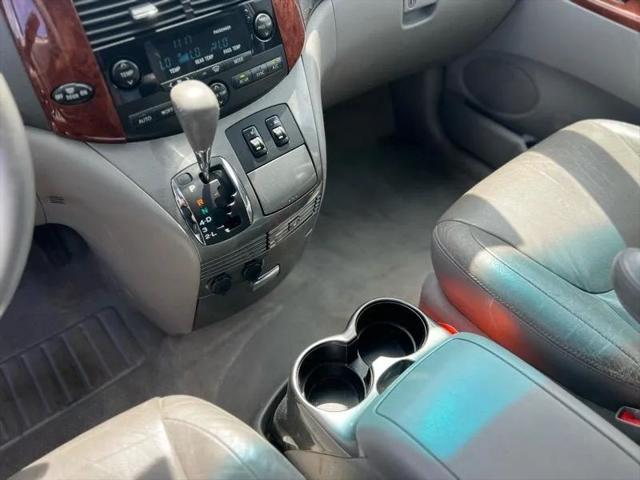 2004 Toyota Sienna XLE