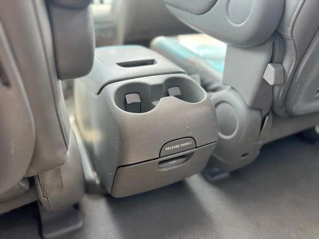 2004 Toyota Sienna XLE