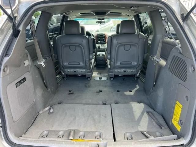 2004 Toyota Sienna XLE