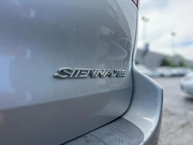 2004 Toyota Sienna XLE