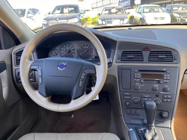 2002 Volvo V70 XC