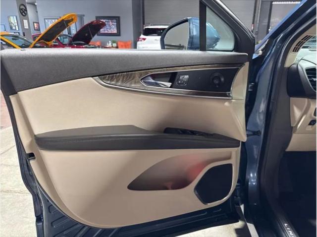 2019 Lincoln Nautilus Reserve