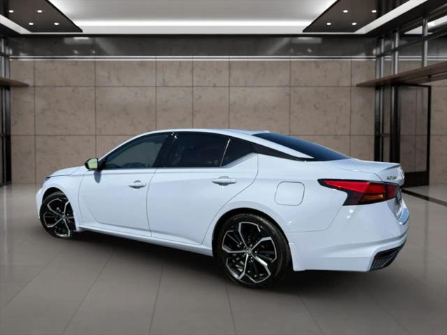 2023 Nissan Altima SR FWD