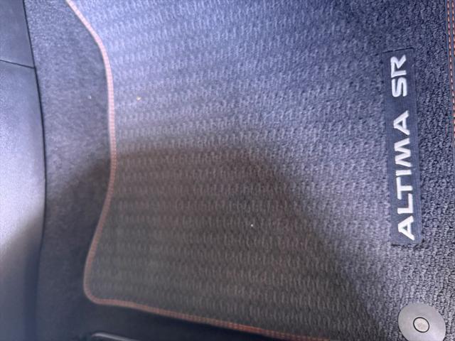 2023 Nissan Altima SR FWD