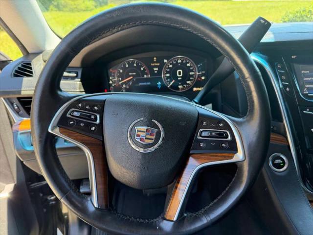 2015 Cadillac Escalade Luxury